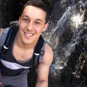 Meet your Posher, Bobby